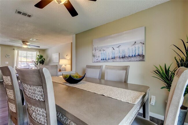 Building Photo - 12529 Mondragon Dr