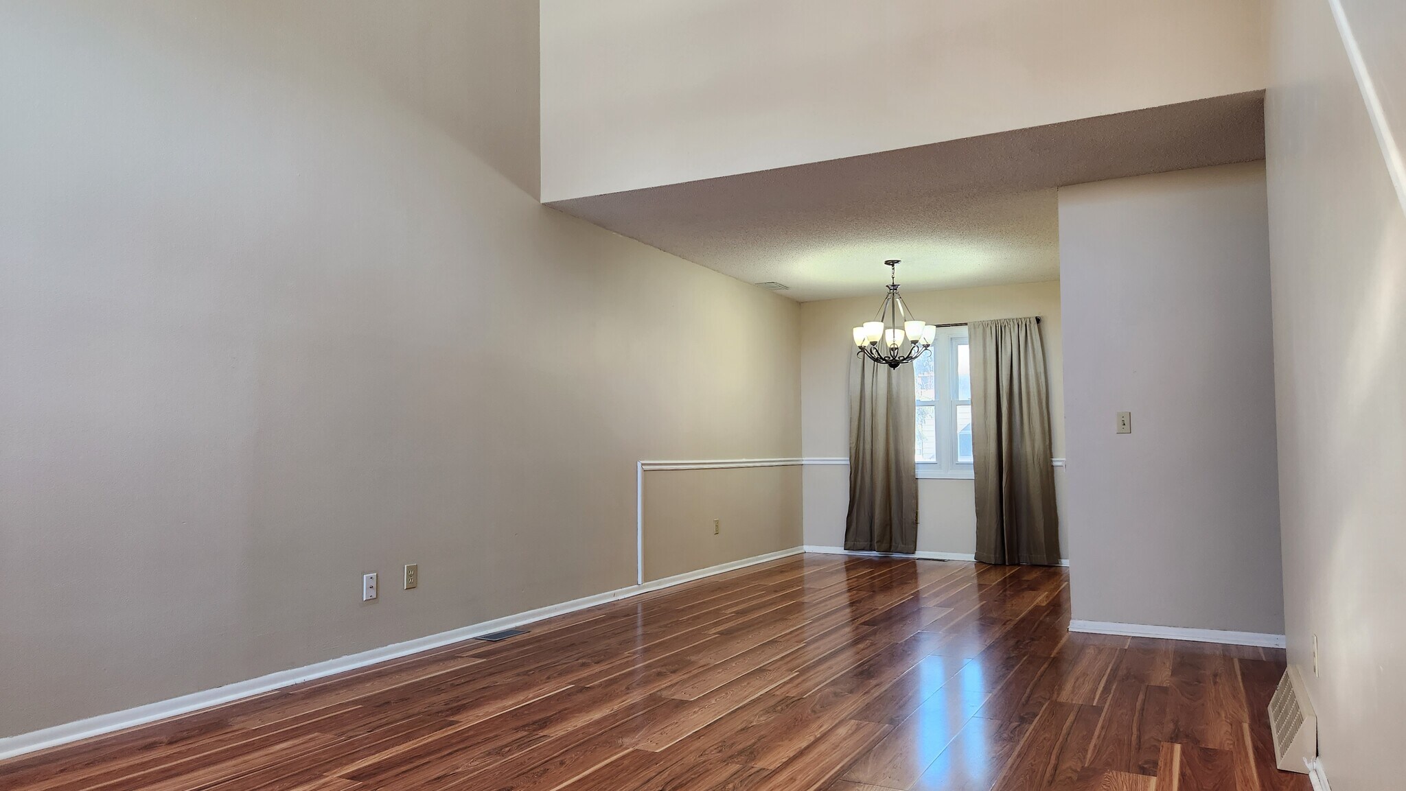 Building Photo - 1209 58th St