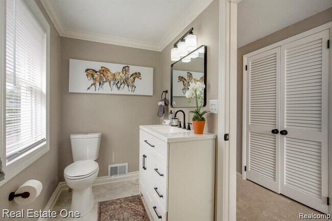 Building Photo - 51275 W Seven Mile Rd