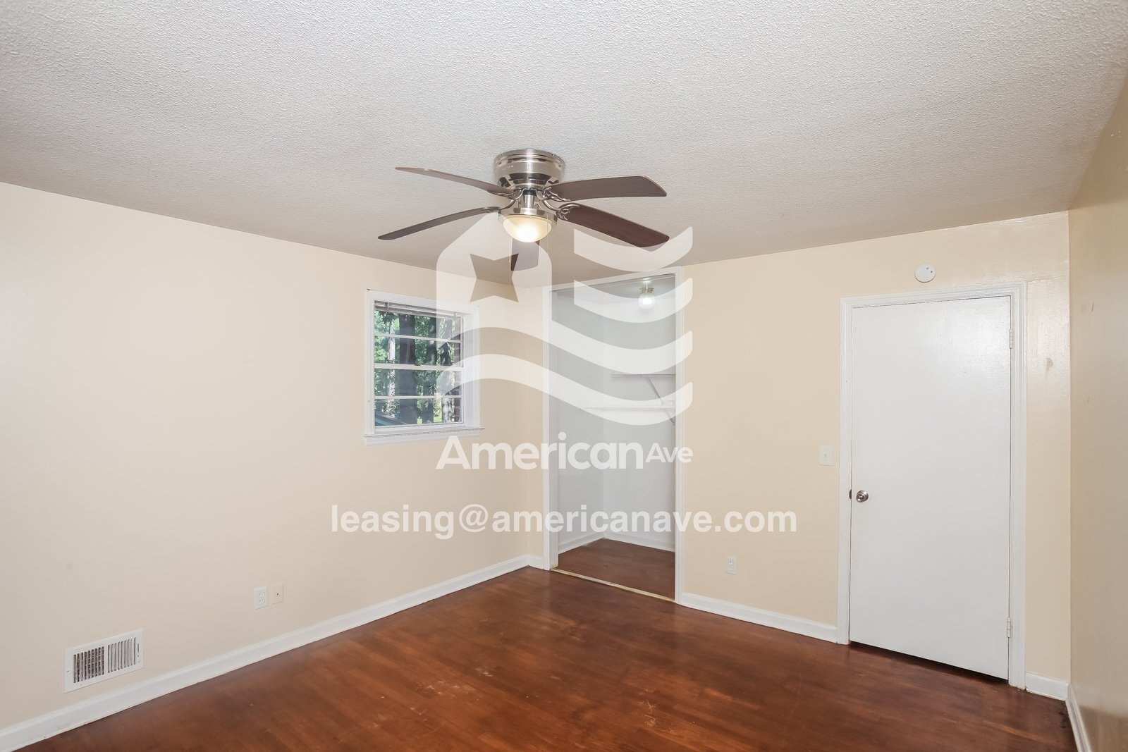 Building Photo - 1859 Woodsboro Dr