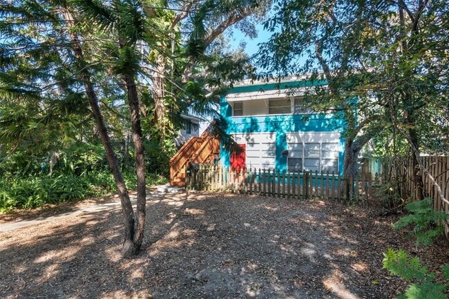 Building Photo - 3655 North Dr