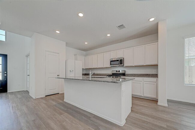 Building Photo - 22084 Juniper Crossing Dr