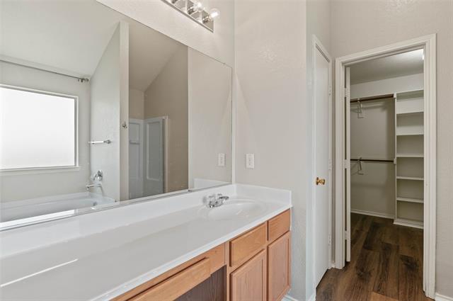 Building Photo - 3725 Beatriz Dr