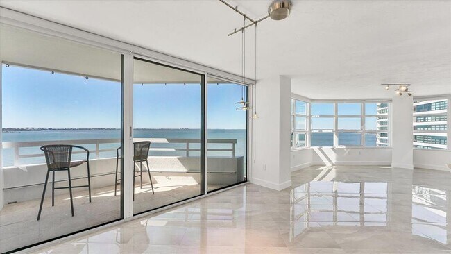 Building Photo - 888 Blvd of the Arts