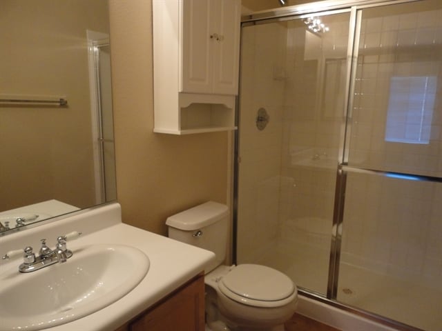 Building Photo - 207 Luninborg St