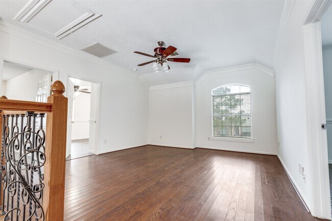 Building Photo - 212 Cedar Branch Dr