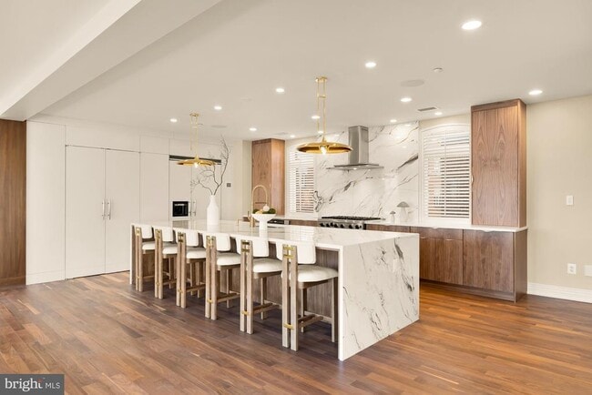 Building Photo - 622 Ponte Villas N