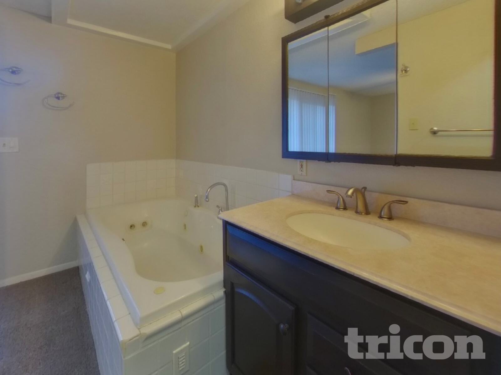 Building Photo - 841 Wyoming Ave