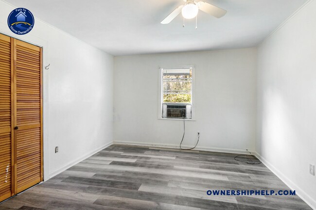 Building Photo - 72071 Rose Ave