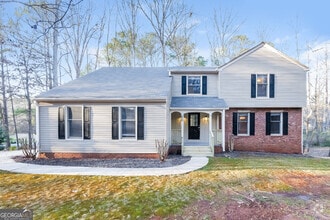 Building Photo - 325 Derby Dr