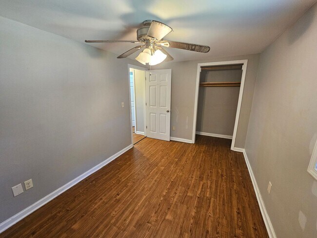 Building Photo - 777 Old Embreeville Rd