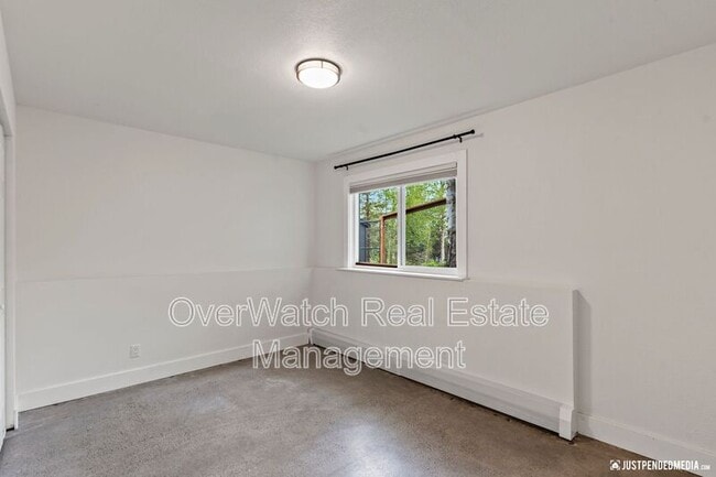 Building Photo - 4720 Talus Dr