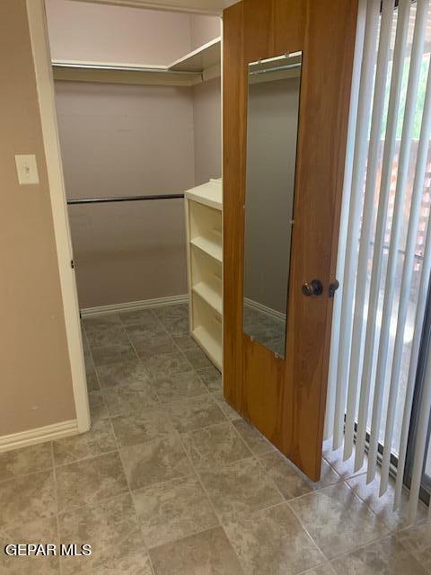 Building Photo - 7465 Stoney Hill Dr