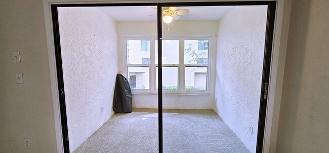 Building Photo - 3036 Eastland Blvd