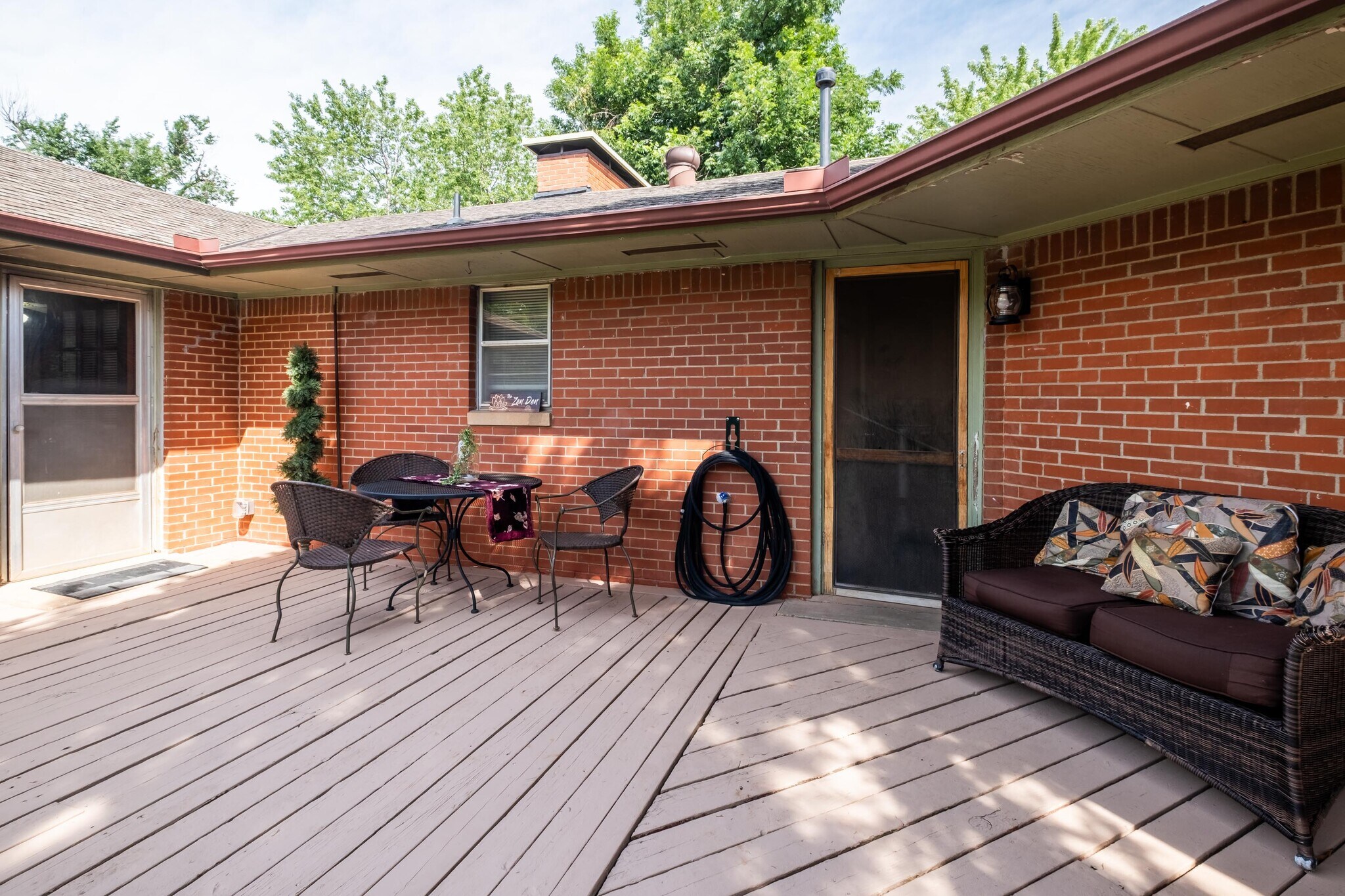 Building Photo - 7110 Brentwood Rd