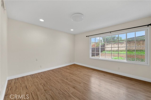 Building Photo - 2371 Northpark St