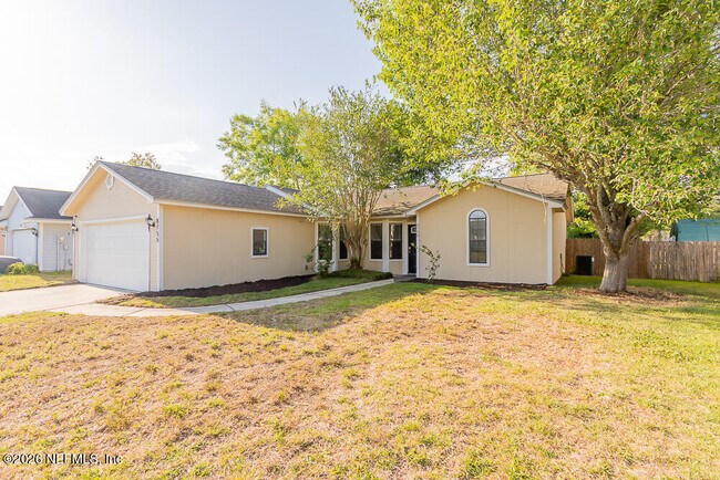 Building Photo - 8755 Huntington Woods Cir N