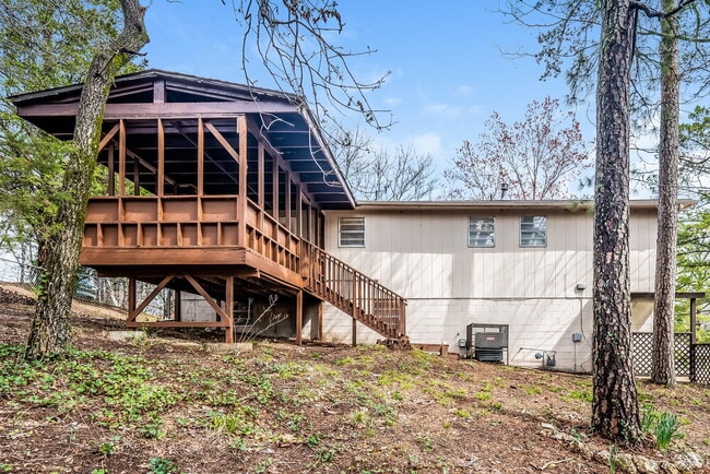 Building Photo - 277 Jupiter Dr