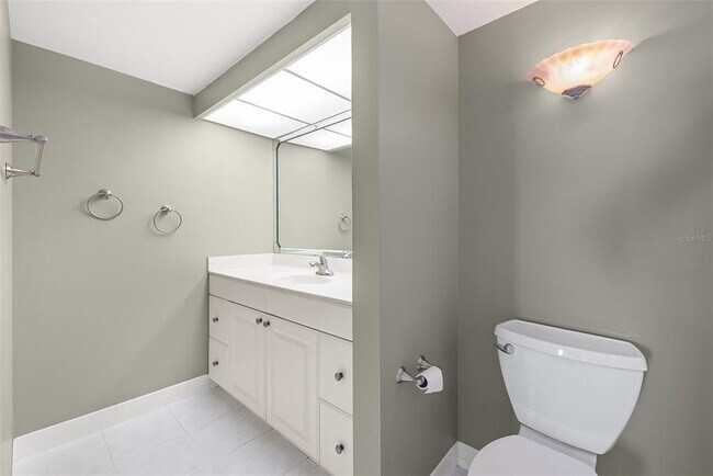 Building Photo - 9415 Blind Pass Rd