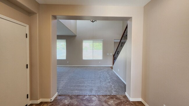Building Photo - 4 Bedroom Home at the Grange in the Power ...
