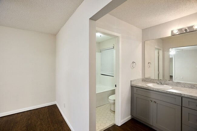 Building Photo - Stylish 3-Bedroom Home with Bonus Space and a Serene Primary Suite