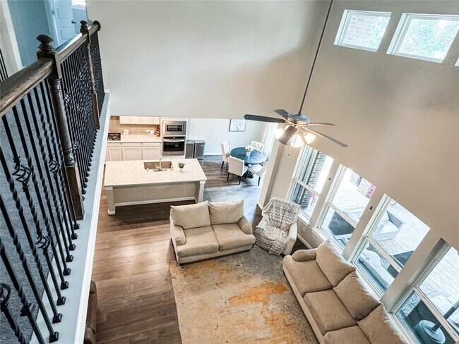Building Photo - 4054 Northern Spruce Dr