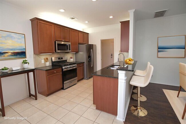 Building Photo - 8732 Wood Stork Dr