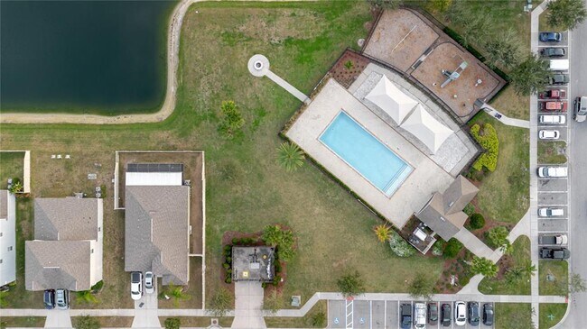 Building Photo - 304 Cascade Bend Dr