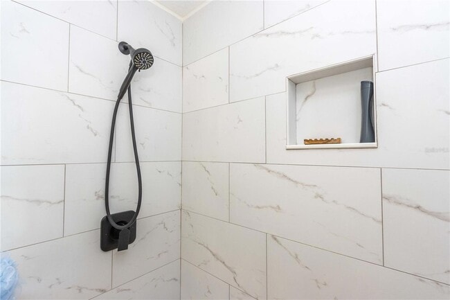 Building Photo - 824 Padua Ln