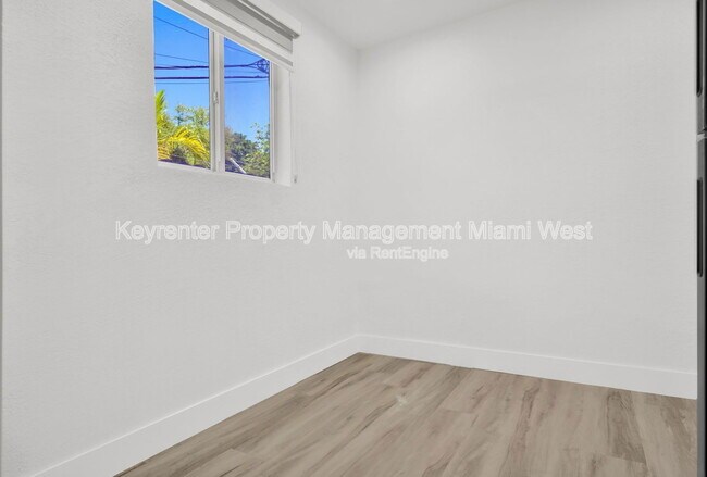 Building Photo - 210 Beacom Blvd