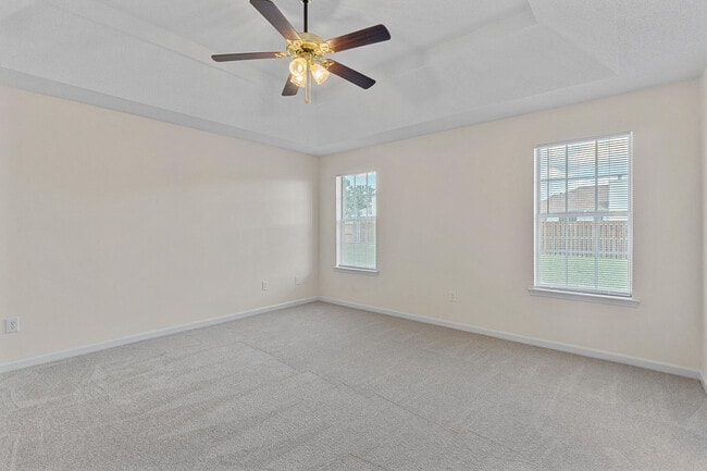 Building Photo - 224 Taylor Cir