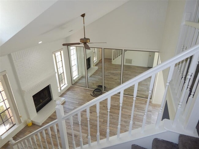 Building Photo - 2503 Autrey Dr