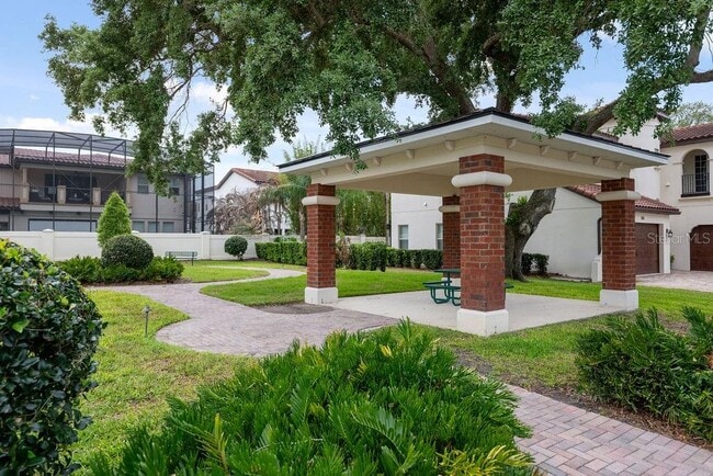Building Photo - 706 Canopy Estate Dr