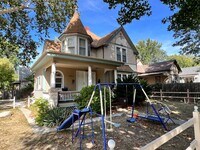Building Photo - 2904 Q St