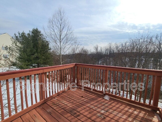 Building Photo - 35 Allegheny Dr