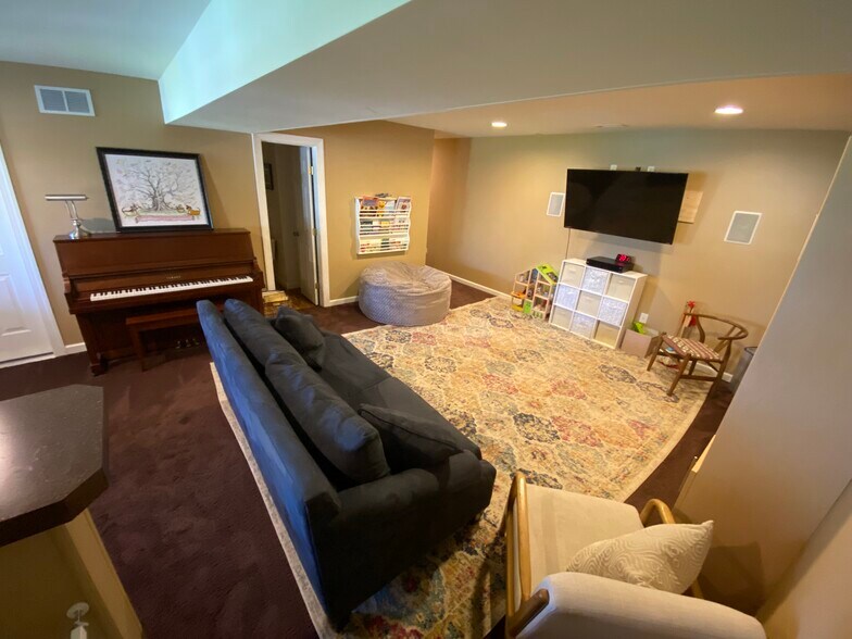 Building Photo - 162 Stephens Loop