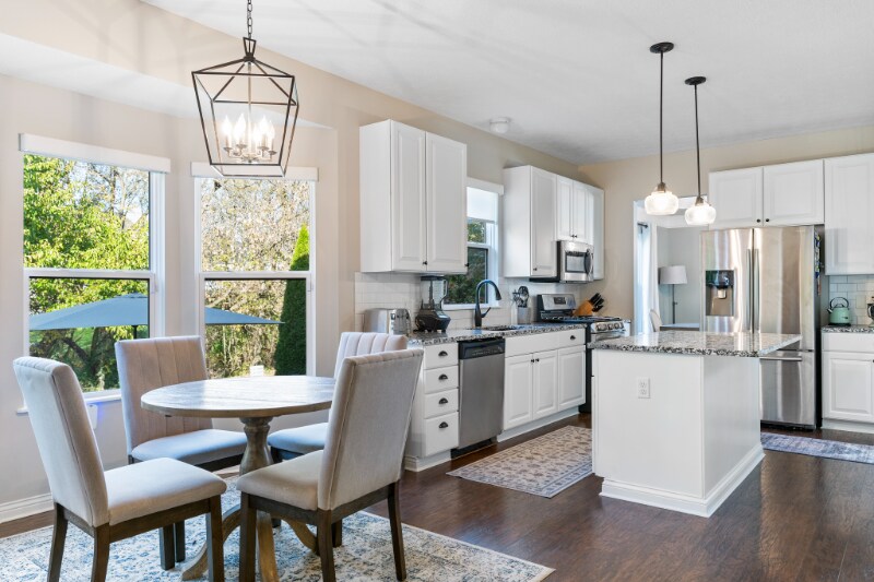 Building Photo - 6125 Ashtead Dr