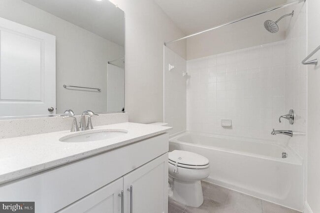Building Photo - 1579 Sandpiper Bay Lp