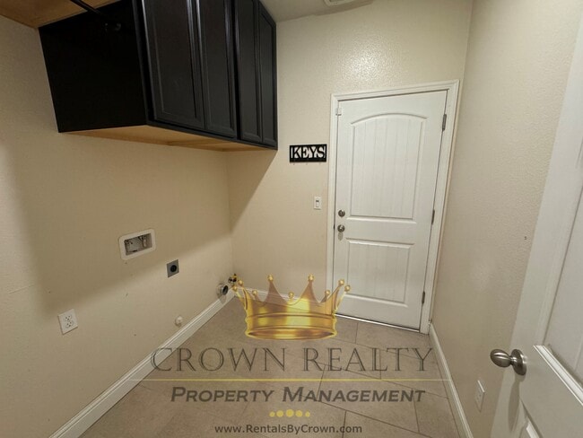 Building Photo - 1653 Brightside St