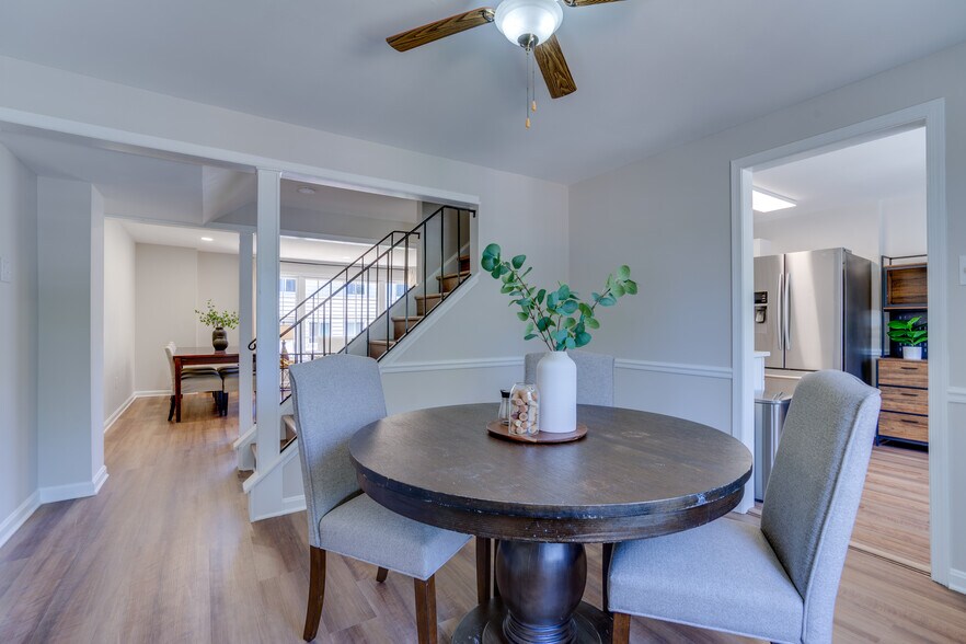Dining Room 2 - 8056 Central Park Dr