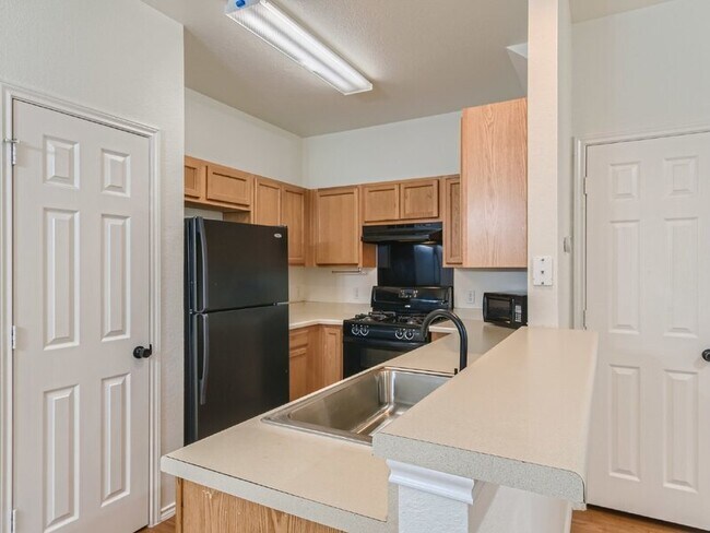 Building Photo - 13913 Harris Ridge Blvd