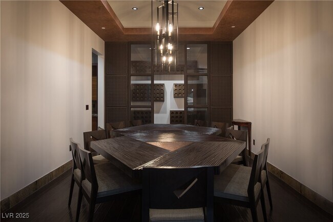 Building Photo - 17 Soaring Bird Ct