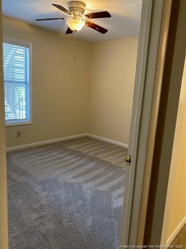 Building Photo - 6771 Willowbrook Dr