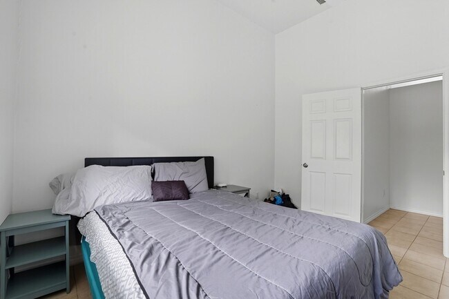 Building Photo - 2261 Krape Rd