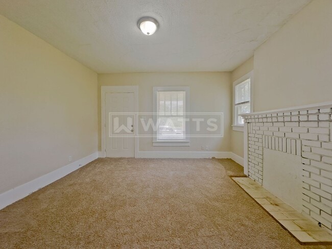 Building Photo - 134 69th Pl N