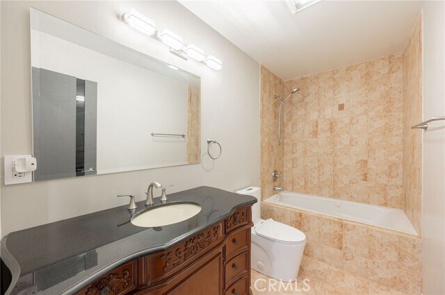 Building Photo - 3331 Oakmont View Dr