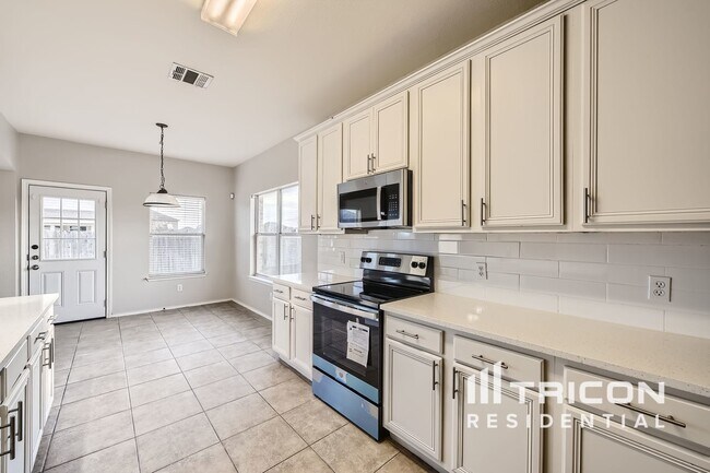 Building Photo - 6269 Trinity Creek Dr