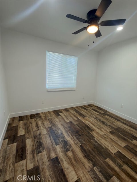 Building Photo - 521 W 78th St