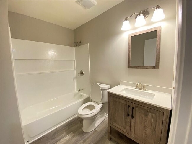 Building Photo - 1309 Old Hammond Chase