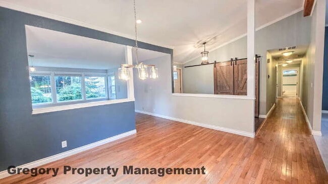 Building Photo - First Time Rental! Newly Remodeled 3bed 2bath Super clean home in top condition. Just under 1 acr...